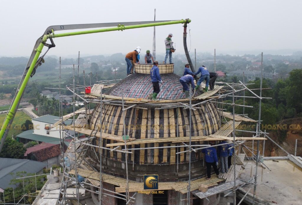 thi công phần thô biệt thự mái vòm