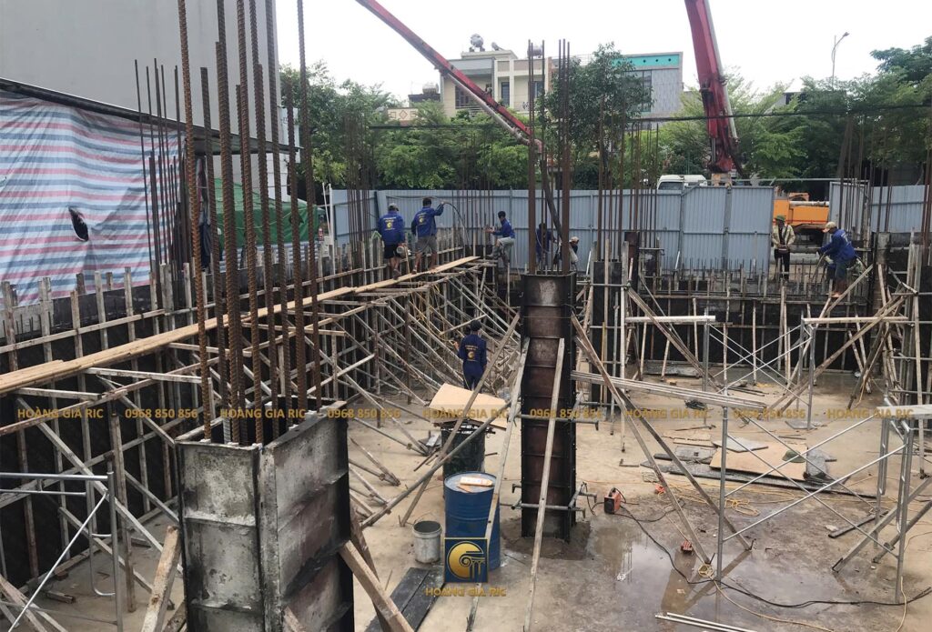 Thi công kết cấu tầng hầm: Giải pháp tổng thể Móng - Sàn - Vách bê tông cốt thép